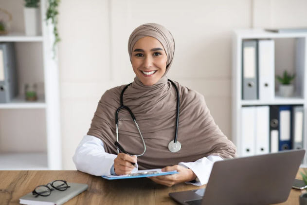 لا تهملي الأعراض: الألم المستمر أو الخوف من الإيلاج ليسا طبيعيين ويستحقان المساعدة الطبية.